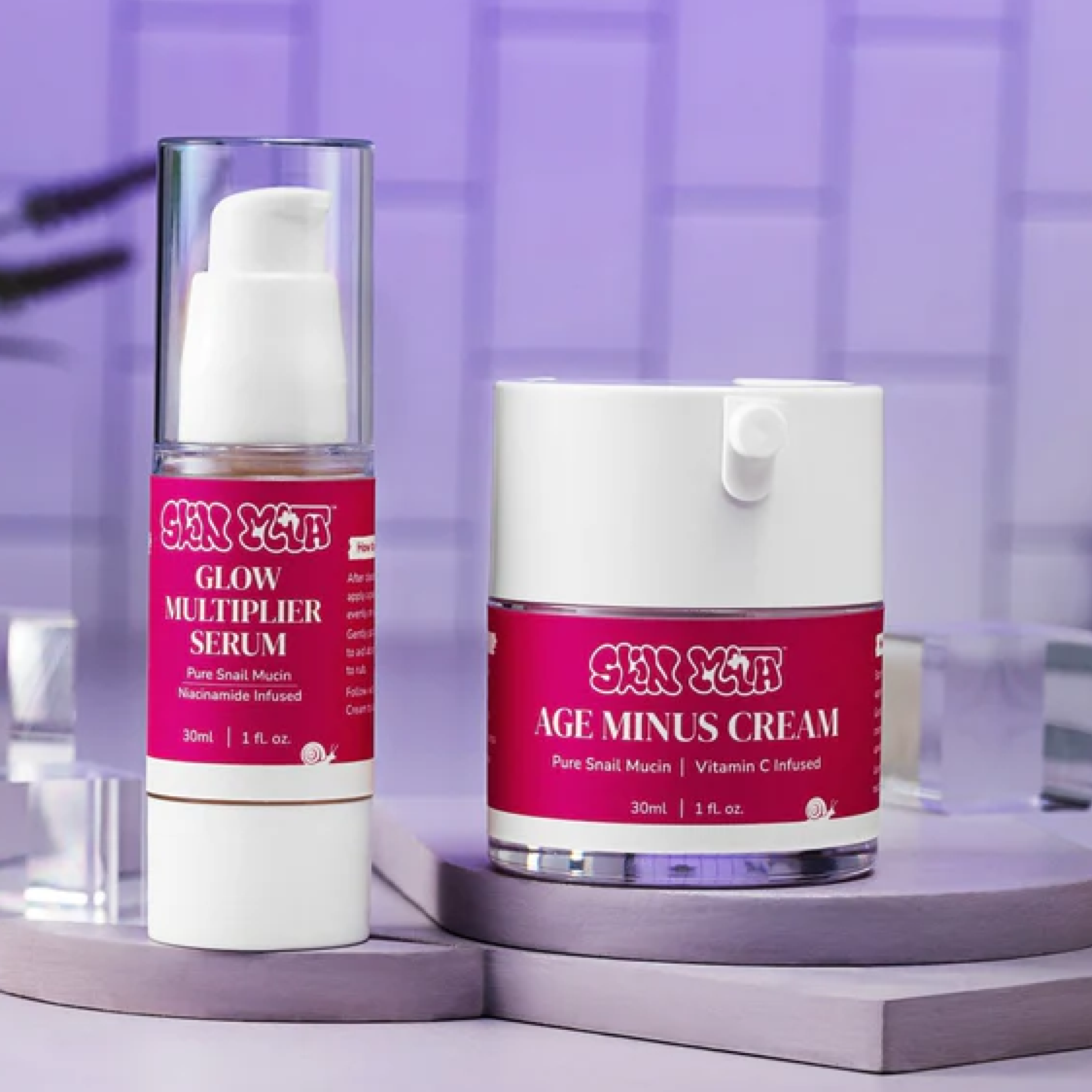 Skinmath Wrinkle Free Glow Set serum with sleek bottle and applicator, designed to reduce wrinkles and enhance skin radiance.